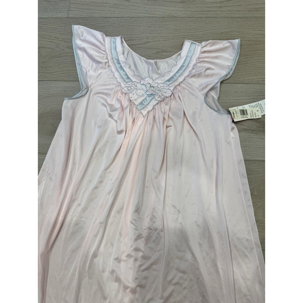 VTG Pink Nightgown Nightie Sz M USA Shadowline Nylon Cap Sleeve Embroidered - Picture 11 of 11